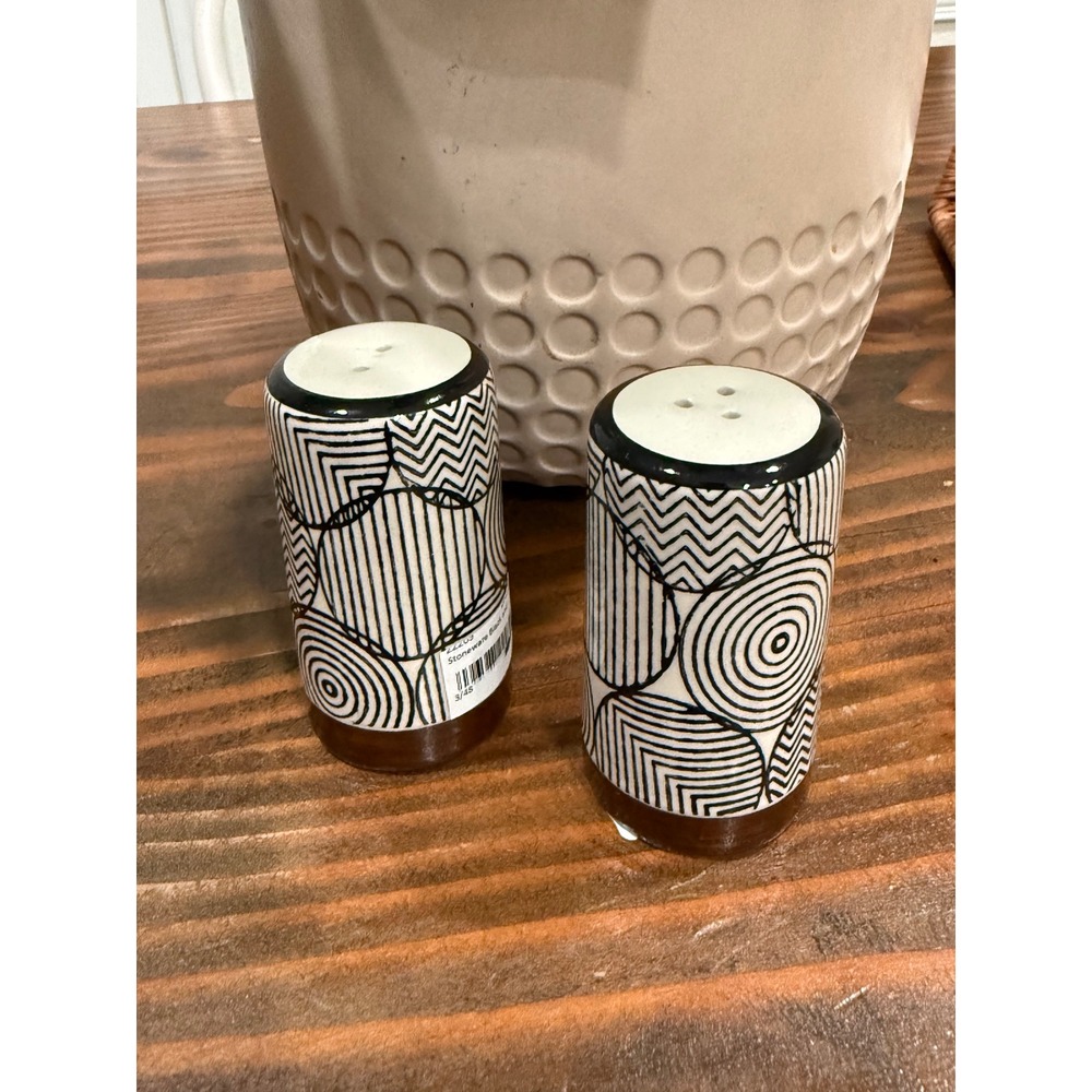 Geometric Stoneware Salt and Pepper Shaker Set Black White Brown Tribal Boho New
